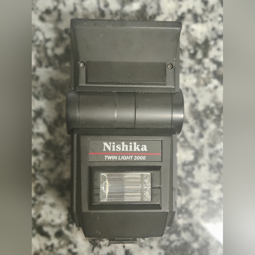Nishika Twin Light 3000 Flash